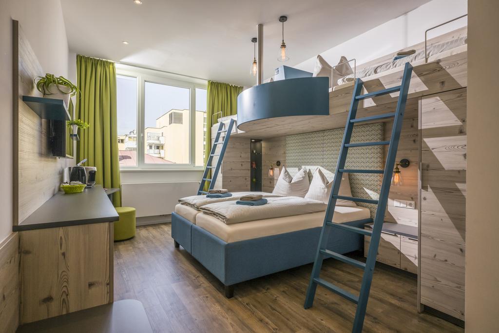 Backstage Guest house